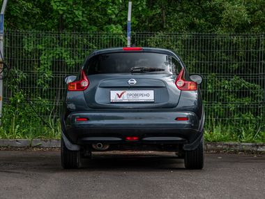 Nissan Juke 2013 года, 172 709 км - вид 4