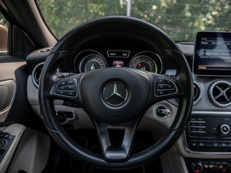 Mercedes-Benz GLA-класс 2016 года, 187 832 км - вид 6