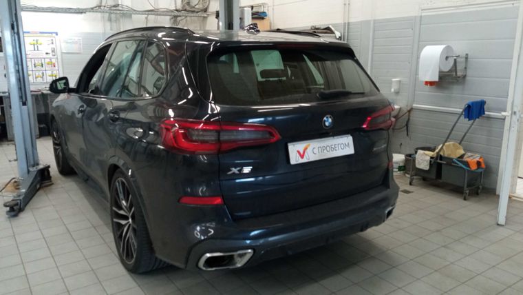 BMW X5 2019 года, 110 941 км - вид 4
