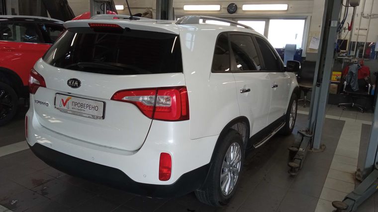Kia Sorento 2016 года, 85 254 км - вид 3