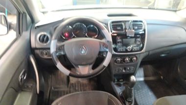 Renault Logan 2017 года, 161 955 км - вид 4