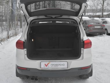 Volkswagen Tiguan 2013 года, 175 703 км - вид 14