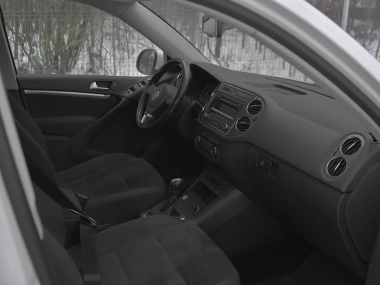 Volkswagen Tiguan 2013 года, 175 703 км - вид 13
