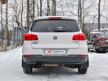 Volkswagen Tiguan 2013 года, 175 703 км - вид 4