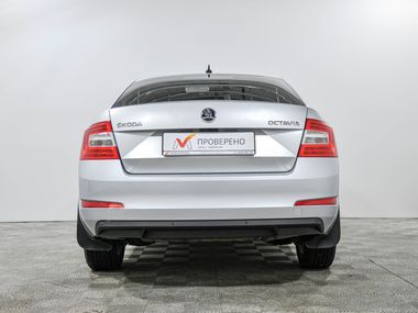 Skoda Octavia 2015 года, 120 459 км - вид 6