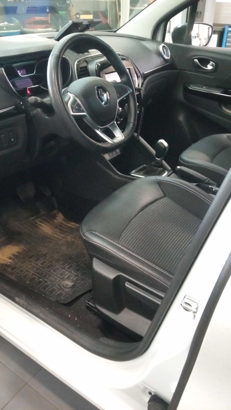 Renault Kaptur 2022 года, 54 318 км - вид 5