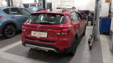 Kia Rio X-Line 2020 года, 156 751 км - вид 3