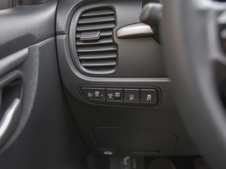 Kia Rio X-Line 2020 года, 156 751 км - вид 11