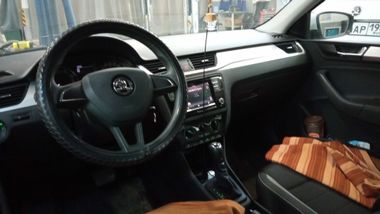 Skoda Rapid 2018 года, 116 178 км - вид 5