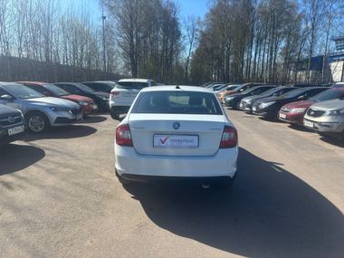 Skoda Rapid 2018 года, 116 178 км - вид 5