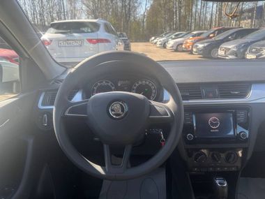 Skoda Rapid 2018 года, 116 178 км - вид 10