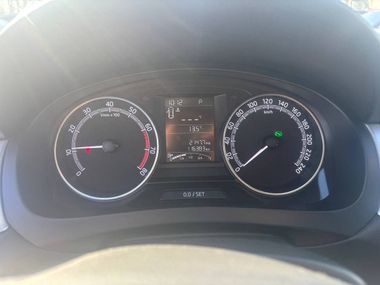 Skoda Rapid 2018 года, 116 178 км - вид 8