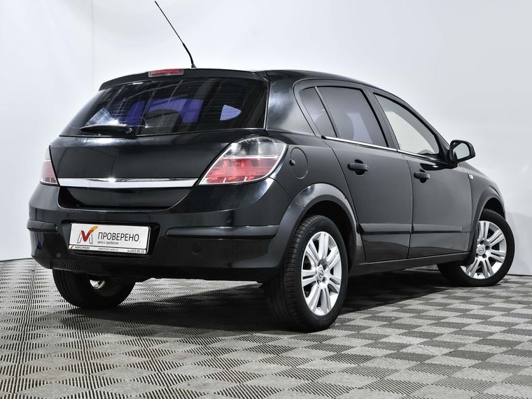Opel Astra 2011 года, 197 855 км - вид 4