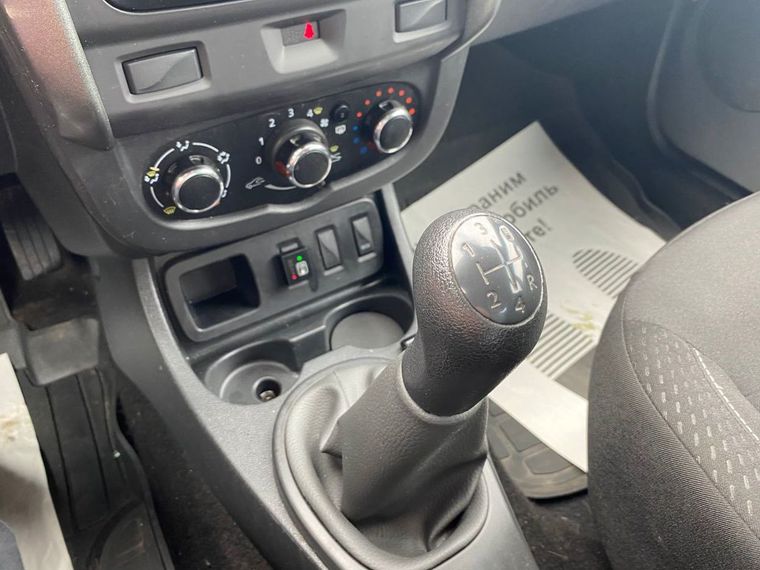 Renault Duster 2019 года, 312 981 км - вид 13