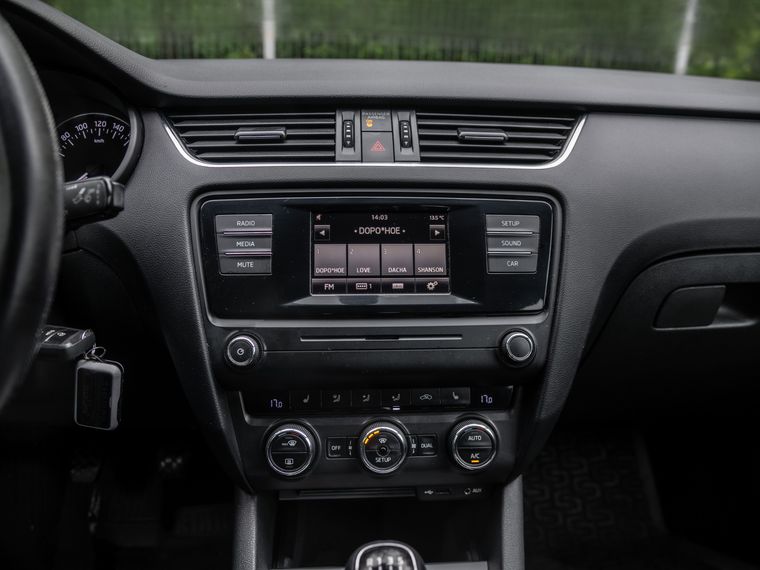 Skoda Octavia 2015 года, 260 223 км - вид 7