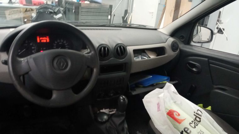 Renault Logan 2013 года, 124 407 км - вид 5