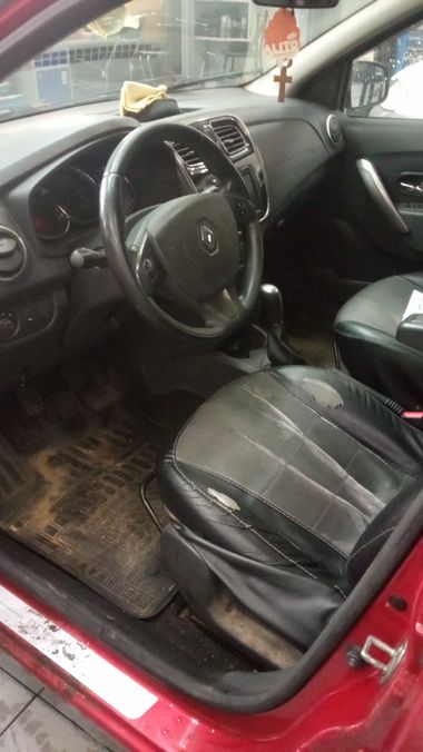 Renault Sandero 2014 года, 296 259 км - вид 5