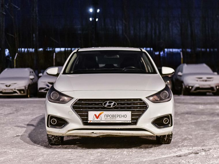 Hyundai Solaris 2017 года, 268 355 км - вид 3