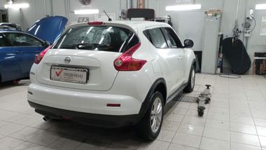 Nissan Juke 2014 года, 122 502 км - вид 3