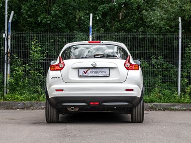 Nissan Juke 2014 года, 122 502 км - вид 4