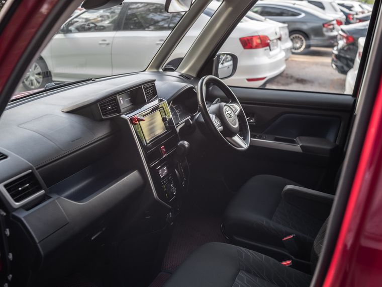 Toyota Tank 2018 года, 140 589 км - вид 10