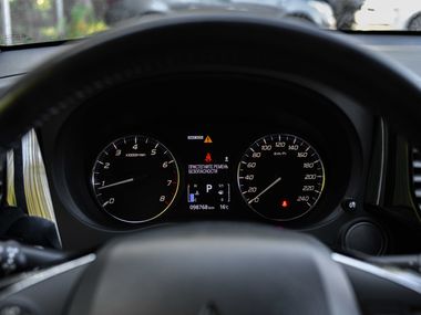 Mitsubishi Outlander 2022 года, 98 560 км - вид 5