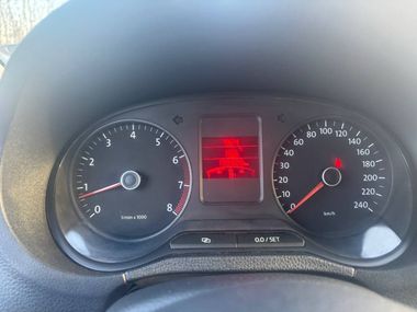 Volkswagen Polo 2011 года, 193 212 км - вид 8
