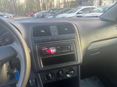 Volkswagen Polo 2011 года, 193 212 км - вид 12