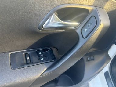 Volkswagen Polo 2011 года, 193 212 км - вид 14