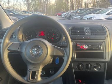 Volkswagen Polo 2011 года, 193 212 км - вид 10