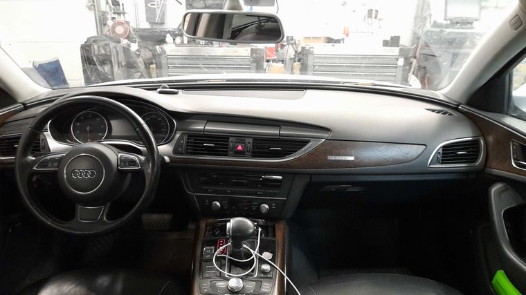 Audi A6 2011 года, 337 683 км - вид 4
