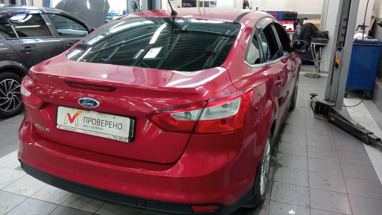 Ford Focus 2012 года, 215 111 км - вид 3