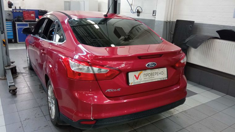 Ford Focus 2012 года, 215 111 км - вид 4
