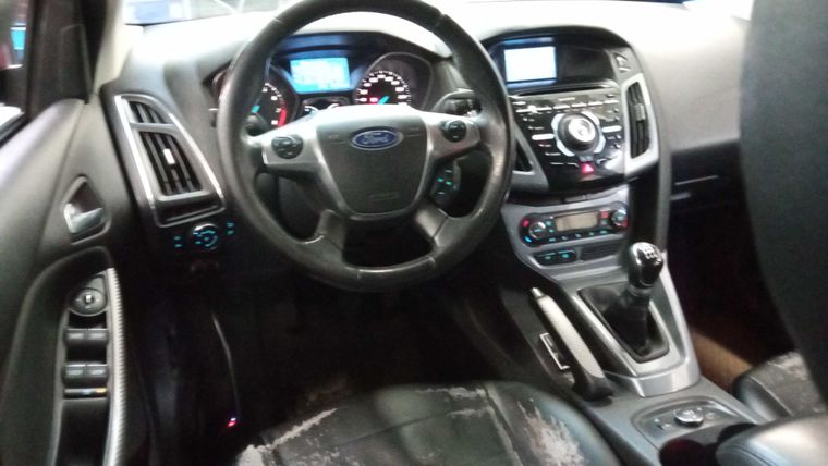 Ford Focus 2012 года, 215 111 км - вид 5