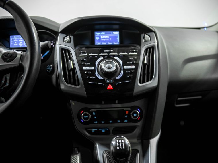 Ford Focus 2012 года, 215 111 км - вид 9