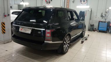 Land Rover Range Rover 2013 года, 301 635 км - вид 3