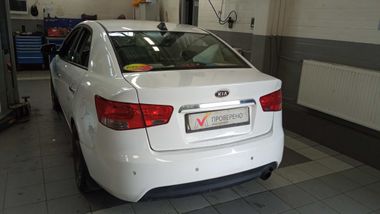 KIA Cerato 2012 года, 244 691 км - вид 4