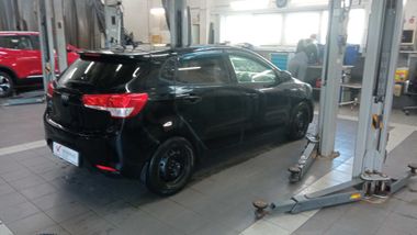KIA Rio 2016 года, 147 818 км - вид 3