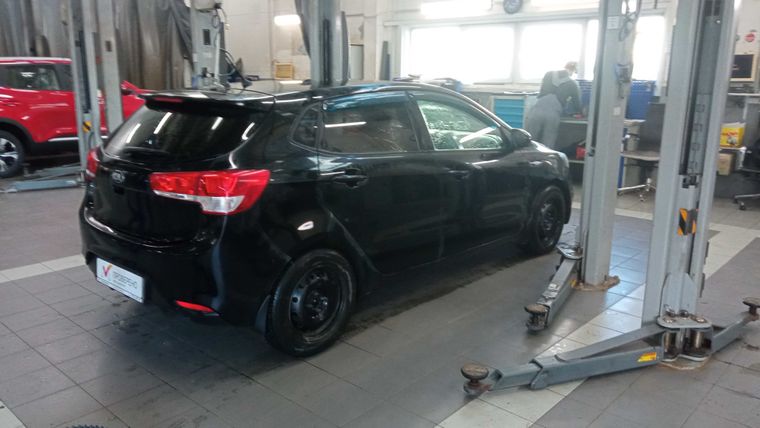 KIA Rio 2016 года, 147 818 км - вид 3