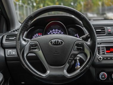 KIA Rio 2016 года, 140 000 км - вид 6