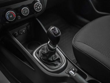 KIA Rio 2016 года, 140 000 км - вид 8