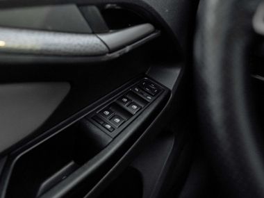 ВАЗ (LADA) Vesta Cross 2019 года, 140 023 км - вид 11