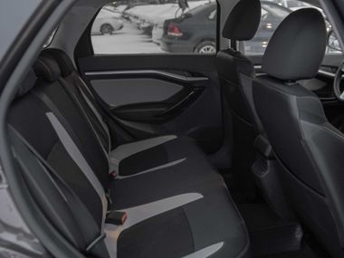 ВАЗ (LADA) Vesta Cross 2019 года, 140 023 км - вид 13