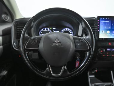 Mitsubishi Outlander 2016 года, 147 806 км - вид 8