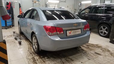 Chevrolet Cruze 2011 года, 130 789 км - вид 4