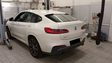 BMW X4 2018 года, 73 101 км - вид 4