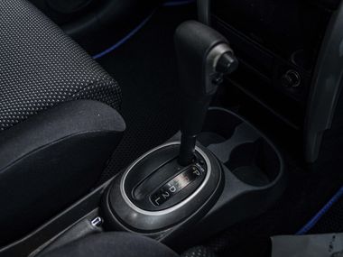 Toyota Ist 2003 года, 220 224 км - вид 8
