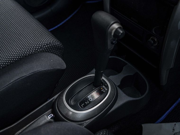 Toyota Ist 2003 года, 220 224 км - вид 8