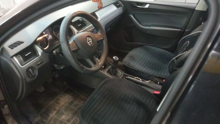 Skoda Rapid 2019 года, 52 000 км - вид 5 Skoda Rapid 2019 года, 52 000 км - вид 5