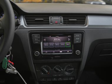 Skoda Rapid 2019 года, 52 000 км - вид 7